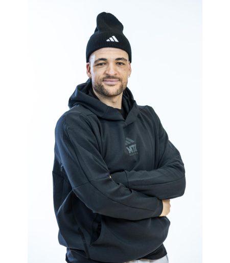 כובע צמר ADIDAS שחור 2025-26